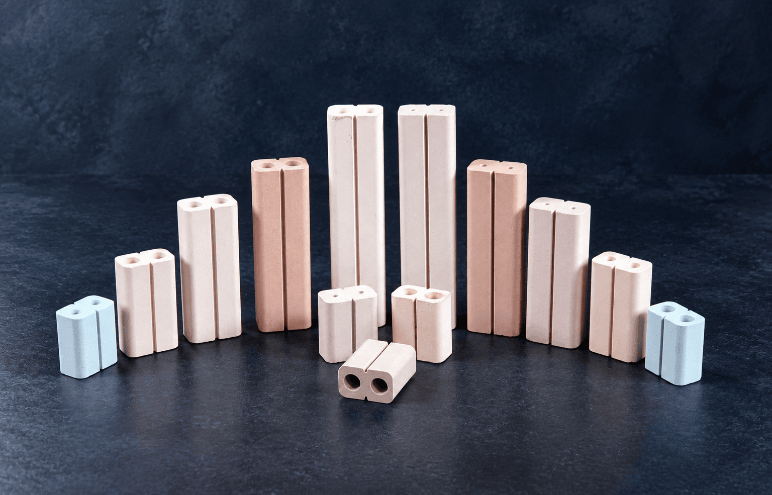 Heat-resistant cordierite insulators designed for dependable performance in ignition applications.